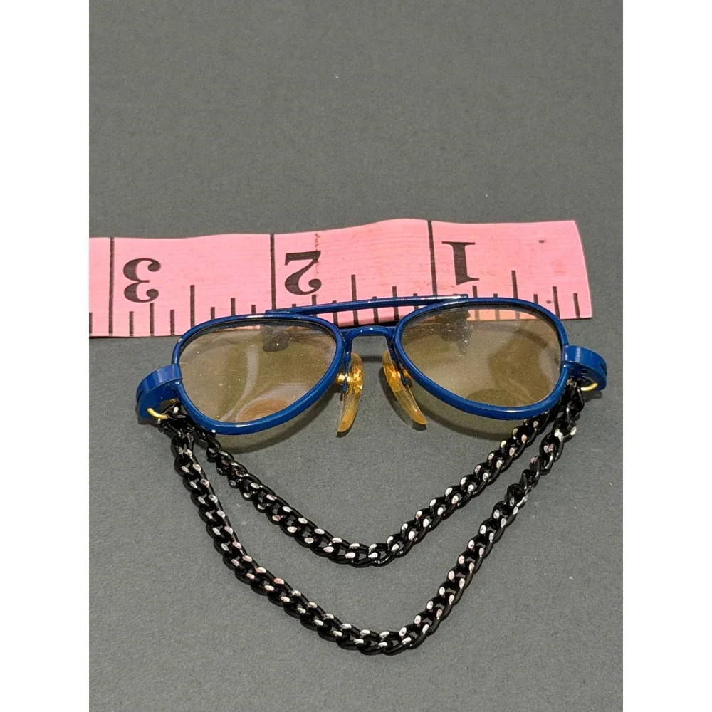 Vintage‎ Aviator Sunglasses Brooch  Blue Metal Retro Novelty Pin Dangle Chain